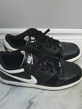 Nike Prestige 4 Low – Black/White Leather – Men’s Size 11
